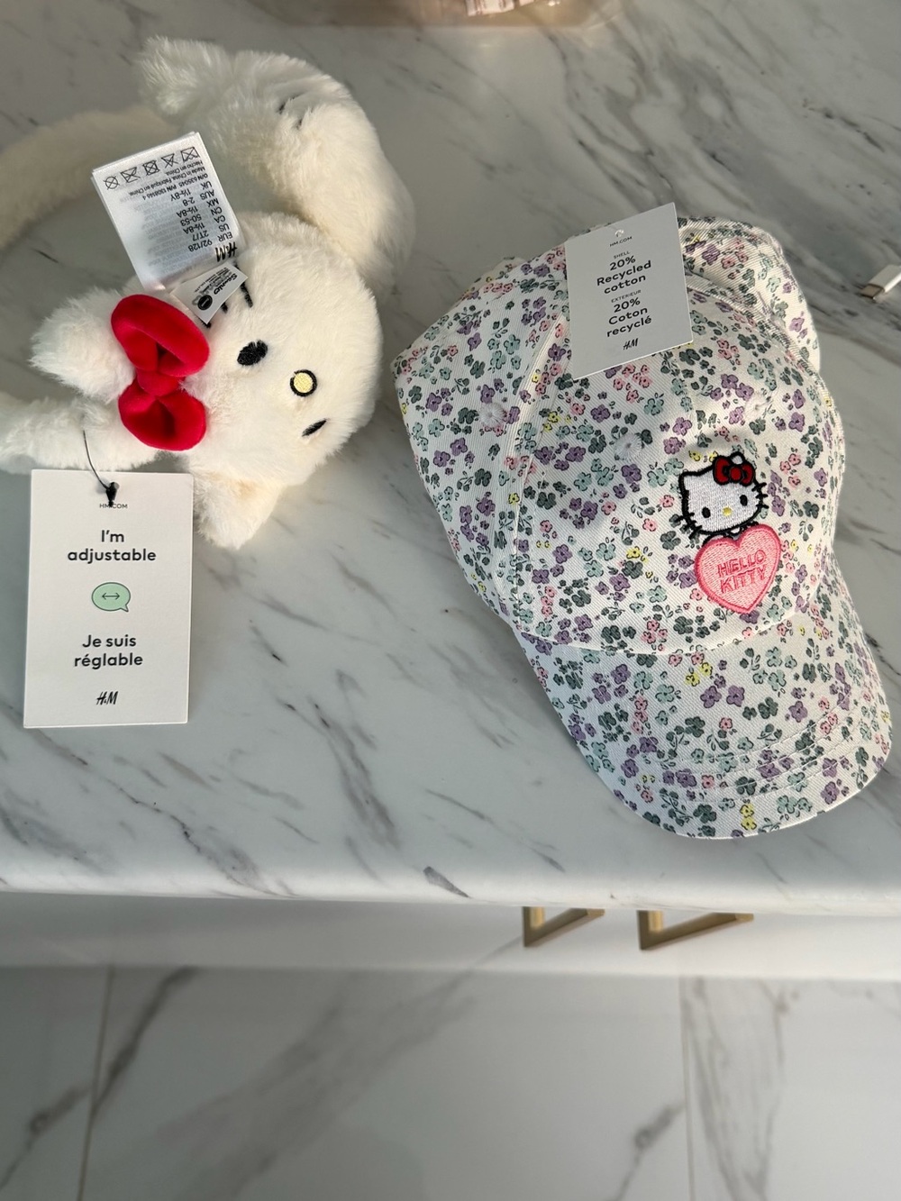 NEW with tags Hello Kitty Floral Kids Cap & earmuffs
